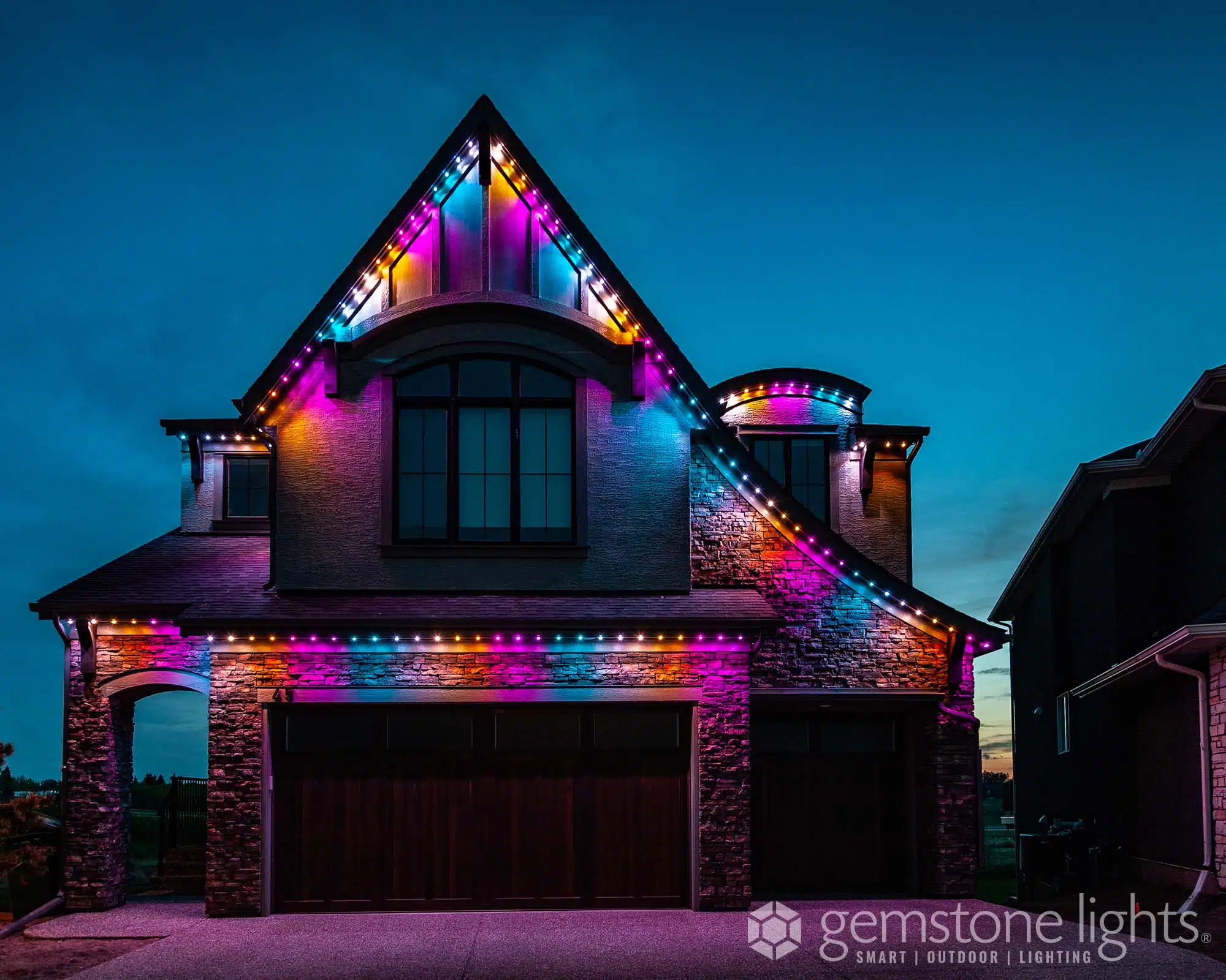 Frontline Fire & Electrical_Calgary Christmas Lighting Gemstone_Residential9