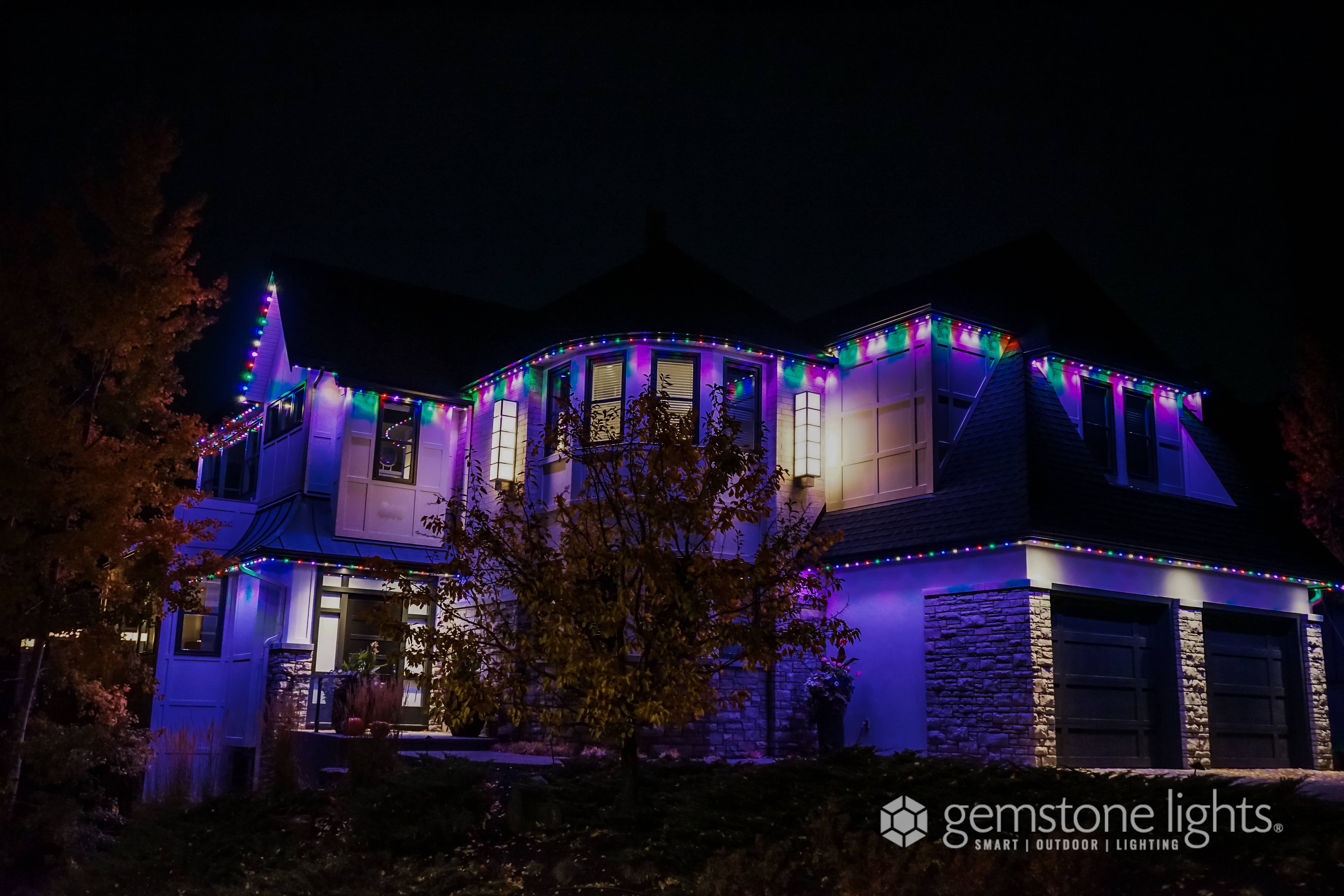 Frontline Fire & Electrical_Calgary Christmas Lighting Gemstone_Residential2